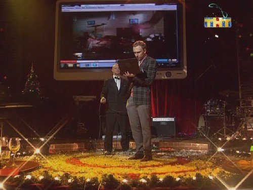ПостКВН. Comedy Club. Выпуск 200 (Новогодний выпуск) (2009/500MB/SATRip) ПостКВН. Comedy Club. Выпуск 200 (Новогодний выпуск) (2009/500MB/SATRip)